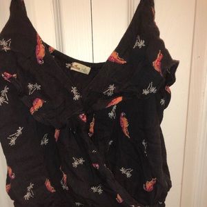 Black crop ruffle wrap parrot top